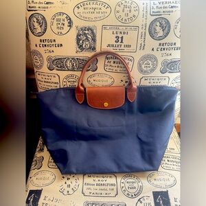 Used in good condition longchamp bag